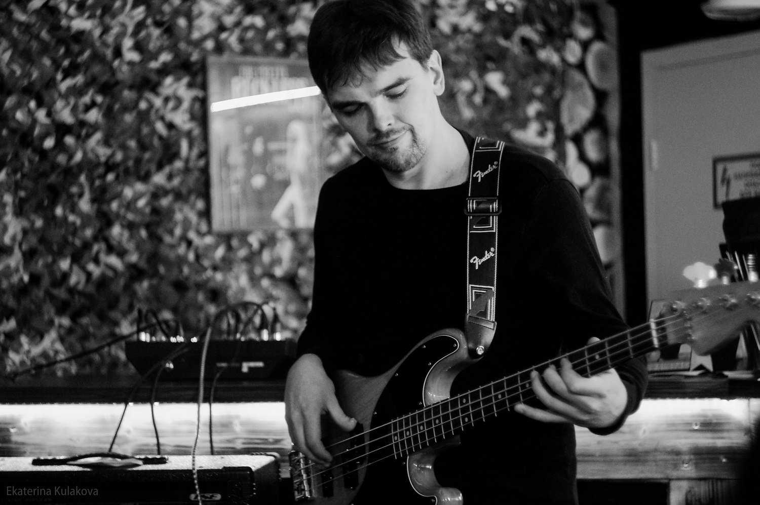 Гитара, электрогитара, бас-гитара